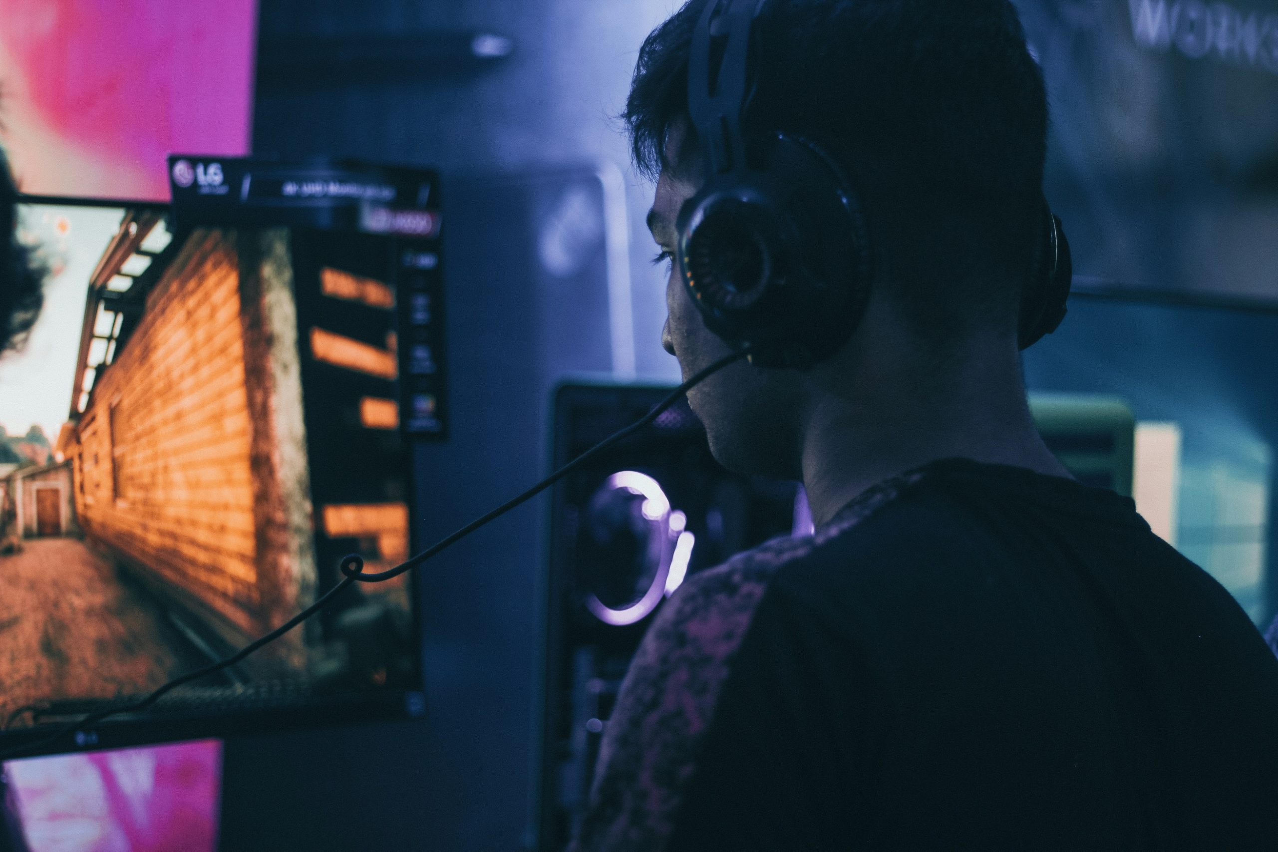 Understanding the Class System in PoE 2