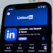 What Does the Green Dot Mean on LinkedIn?